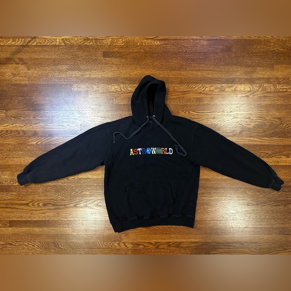 Astroworld sweatshirt
